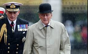 Hasta la fecha, el príncipe carlos es el único miembro de la familia real que ha visitado al duque de edimburgo en el hospital, fue el sábado 20 de febrero. El Desconocido Perfil De Felipe De Edimburgo Consorte Real El Correo