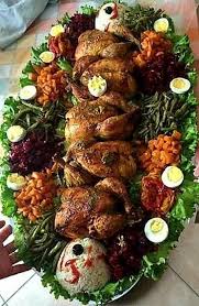 Plat De Poulets Et Legumes Si Vous Meme Prevoyez D Disposer Bizarre Potager Ce Printemps Ne Vous Meme Contentez E In 2020 Moroccan Food Morrocan Food Buffet Food