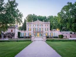Check spelling or type a new query. Chateau De Tourreau From The Real Housewives Of Beverly Hills Provence France 14 Famous Homes From Movies And Tv Shows You Can Book On Airbnb Right Now Popsugar Travel Photo 10