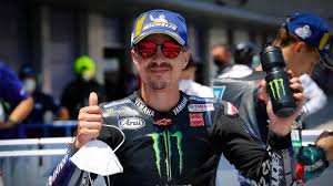 Vinales Pole Rossi Gigit Jari Di Posisi Ke 7 Ini Hasil Kualifikasi Motogp Emilia Romagna 2020 Kabar Lumajang Di 2020 Vinales Motogp Olahraga