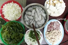 Bạn có thể làm một bánh đậu xanh nhân thịt tại nhà nhưng để ăn được đặc sản quảng nam bánh đậu xanh thì chỉ ở vùng đất này mới có. Ä'áº·c Sáº£n Va Cac Mon Äƒn Ngon á»Ÿ Quáº£ng Binh Cáº­p Nháº­t 07 2021