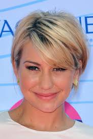 Chelsea Kane's Hairstyles & Hair Colors