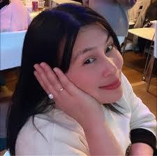 Ruby Barbosa's Instagram, Twitter & Facebook