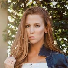 Stream episode Leslie Stratton by Walking Backwards podcast