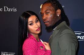Offset] diamonds on fleek bitch, i ain't talking about the heat, oh put it on, streets we straight out the streets we straight out the streets straight out the streets to a. Cardi B Reveals The Sweet And Extravagant Surprises From Offset For Valentine S Day Splash Video Hub
