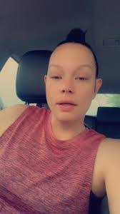 Lacy Baxter's Instagram, Twitter & Facebook