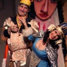 Purim tale told under the big top in Folksbiene's 'The Megile of Itzik  Manger'