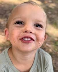 Fran Kramer's Instagram, Twitter & Facebook