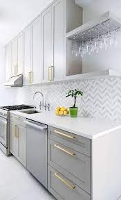 White retro kitchen with smeg fridge. Neutral Noteworthy 13 Grey And White Kitchen Designs Kitchen Backsplash Designs White Kitchen Remodeling Kitchen Cabinet Design