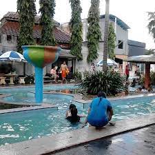 View latest posts and stories by @bukit_awan_sikapuk_official bukit awan sikapuk in instagram. Photos At Waterpark Bukit Awan Brai Gresik Pool