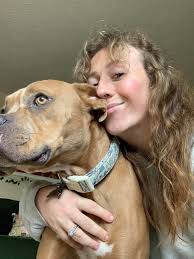 Hairstylist to fix bad hair color?