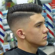 Side Part Comb Over Degrade A Blanc Haut Coupe De Cheveux Homme Coupe Cheveux Homme Coupe De Cheveux Cheveux Homme