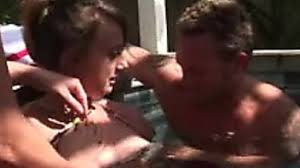 Teen joins swinger couple (324.230 resultados). Search Results For Swinger Wife Porn