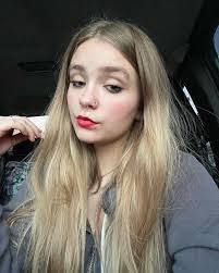 Kayla Fogle's Instagram, Twitter & Facebook