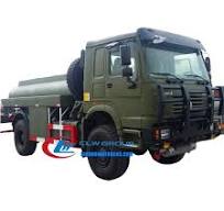 4X4 HOWO All Wheel Drive 290HP 10cbm mobile fuel truck Yemen
