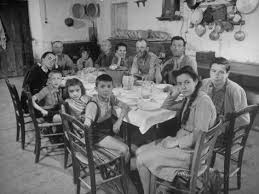 Black And White Family Photos Old Portrait Of A Family Of Tuscan Tennat Farmers Sitting Around Dinner Table Photographic Print By Alfred Eisenstaedt Alfred Eisenstaedt Black And White Pictures Family Frames