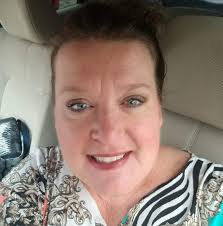 Donna Pless's Instagram, Twitter & Facebook