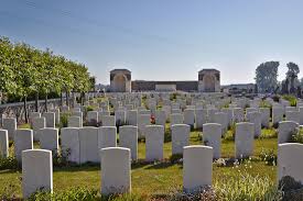 Estaires Communal Cemetery and ...