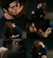Jul 25, 2021 · hande erçel hot kiss / hande ercel kissing sine very hot moment first time ever youtube : Pin On Hande Ercel