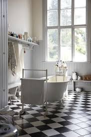 60 Fotos Von Dekoration Mit Schachboden Neu Dekoration Stile Bad Inspiration Badezimmer Design Badezimmer Zubehor