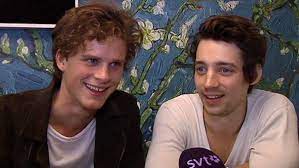 Adam lundgren est connu pour don't ever wipe tears without gloves. Adam Palsson Och Adam Lundgren