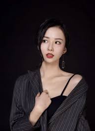 Sina weibo (a chinese microblogging service). è¶³çƒå¥³ç¥ž101 ç¬¬åä¸€æœŸ æ¢¦æ·±ä¸çŸ¥æž—ä¸­é¸½ æž—æ¢¦é¸½ è¶³çƒè¯é¢˜åŒº è™Žæ‰'ç¤¾åŒº