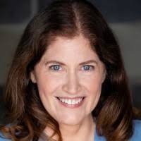 Beth Rude's Instagram, Twitter & Facebook