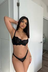 Priyanka Ares - Free sexy pics, galleries & more at Babepedia