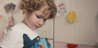 Let's be friends — Laura Köhler