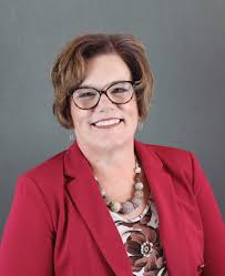 Congratulations Dr. Stacey Moore, York Tech's Executive Vice President for  Academic & Student Affairs, for winning the Visionary Leadership Award from  EAB at #CONNECTED20. She is recognized for her leadership, vision, and