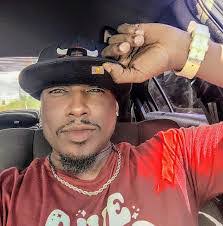 Jason Bumpus's Instagram, Twitter & Facebook