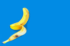 Tak hanya itu, kulit pisang juga ternyata bisa menjadi sumber energi. Manfaat Kulit Pisang Ternyata Bisa Dimakan Juga Lho Jovee Id