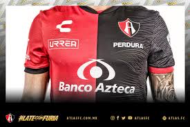 It is a venue that has played host to historic matches and teams including pelé 's brazil in 1970. Camisa Atlas 2020 Off 70