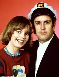 Kids and car sickness in the 70s with country music