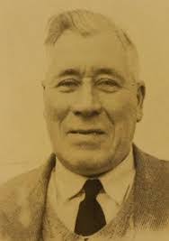 Hubert Maxwell's Instagram, Twitter & Facebook