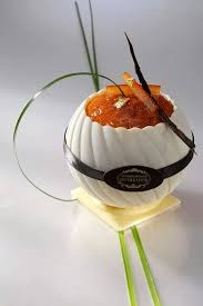Le Baba Panettone By Cafe Pouchkine Gastronomie Dessert Gastronomique Art Culinaire
