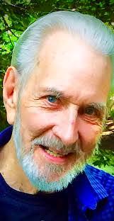 Tara Giddings's Instagram, Twitter & Facebook