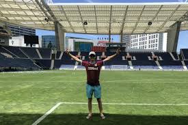 Hours, address, estadio do dragao reviews: Adepto Ingles Apanha Porta Aberta E Entra No Dragao