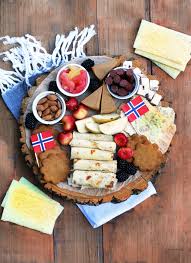 Norwegian cuisine in its traditional form is based largely on the raw materials readily available in norway and its mountains, wilderness, and coast. Scandinavian Snack Board Scandinavian Food Snack Board Snacks