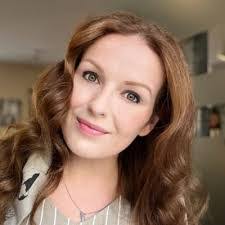 Regina Bauer's Instagram, Twitter & Facebook