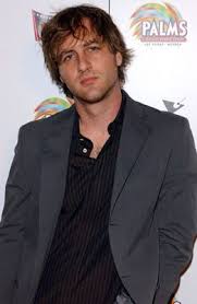 Who Is Eron Otcasek Dating Eron Otcasek Girlfriend Wife He took classes at new york film academy and graduated new york.