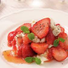 いちごマリネのカプレーゼ