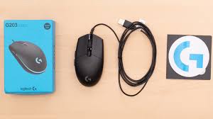 The logitech g203 software runs on your operating system and enables it to communicate with the mouse you use. Logitech G203 Prodigy Vs Logitech G Mx518 Legendary Side By Side Comparison Rtings Com