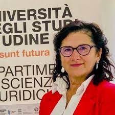 Anna Raffin's Instagram, Twitter & Facebook