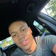 Agree with EA SPORTS MADDEN NFL's top 10 defensive linemen?