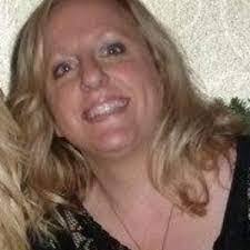 Kelly Akers's Instagram, Twitter & Facebook