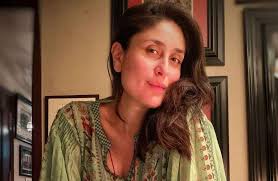 Bollywood actress kareena kapoor khan has not shared a picture of her second son jeh's face yet to protect his privacy. Kareena Kapoor S New Book On Pregnancy Lands In Legal Trouble Over Its Title English Lokmat Com