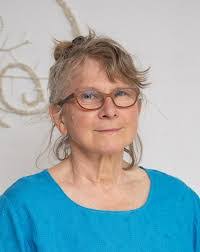 Karen Trask's Instagram, Twitter & Facebook