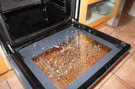 Verwenden sie bei leichter verschmutzung spülmittel, bei verkrustetem schmutz kommen stärkere produkte zum einsatz. Backofentur Reinigen