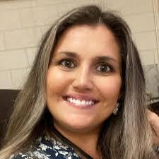 Rachelle Mcmanus's Instagram, Twitter & Facebook